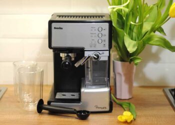 Breville Prima Latte VCF046X-01: Un Espressor Cu Stil