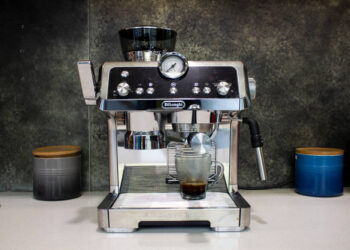 DeLonghi La Specialista Prestigio EC9335M espressor cafea