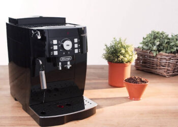 DeLonghi Magnifica S ECAM 21.117.B espressor automat