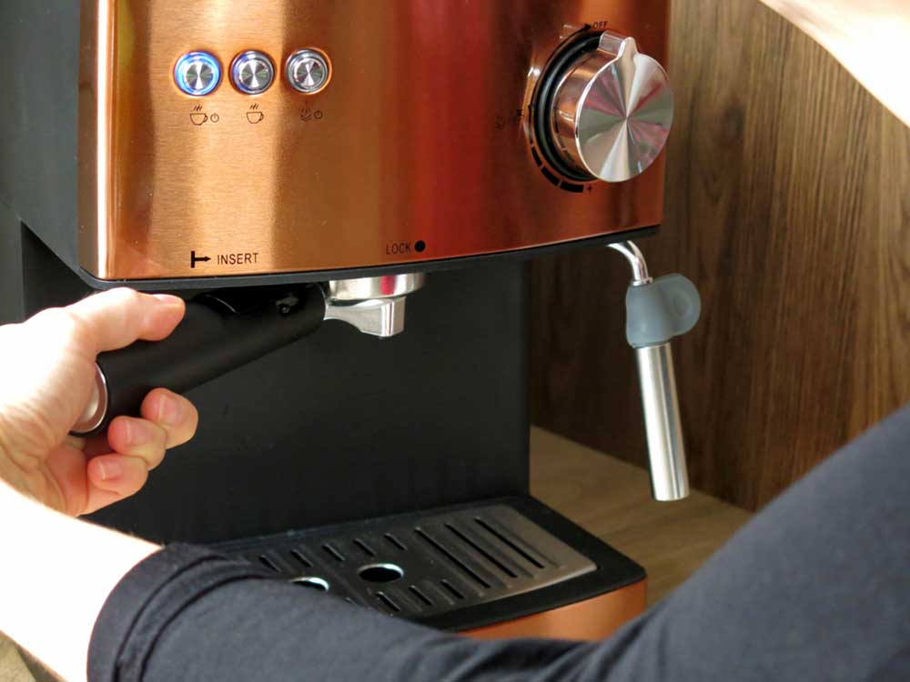 ADLER AD 4404cr espressor manual